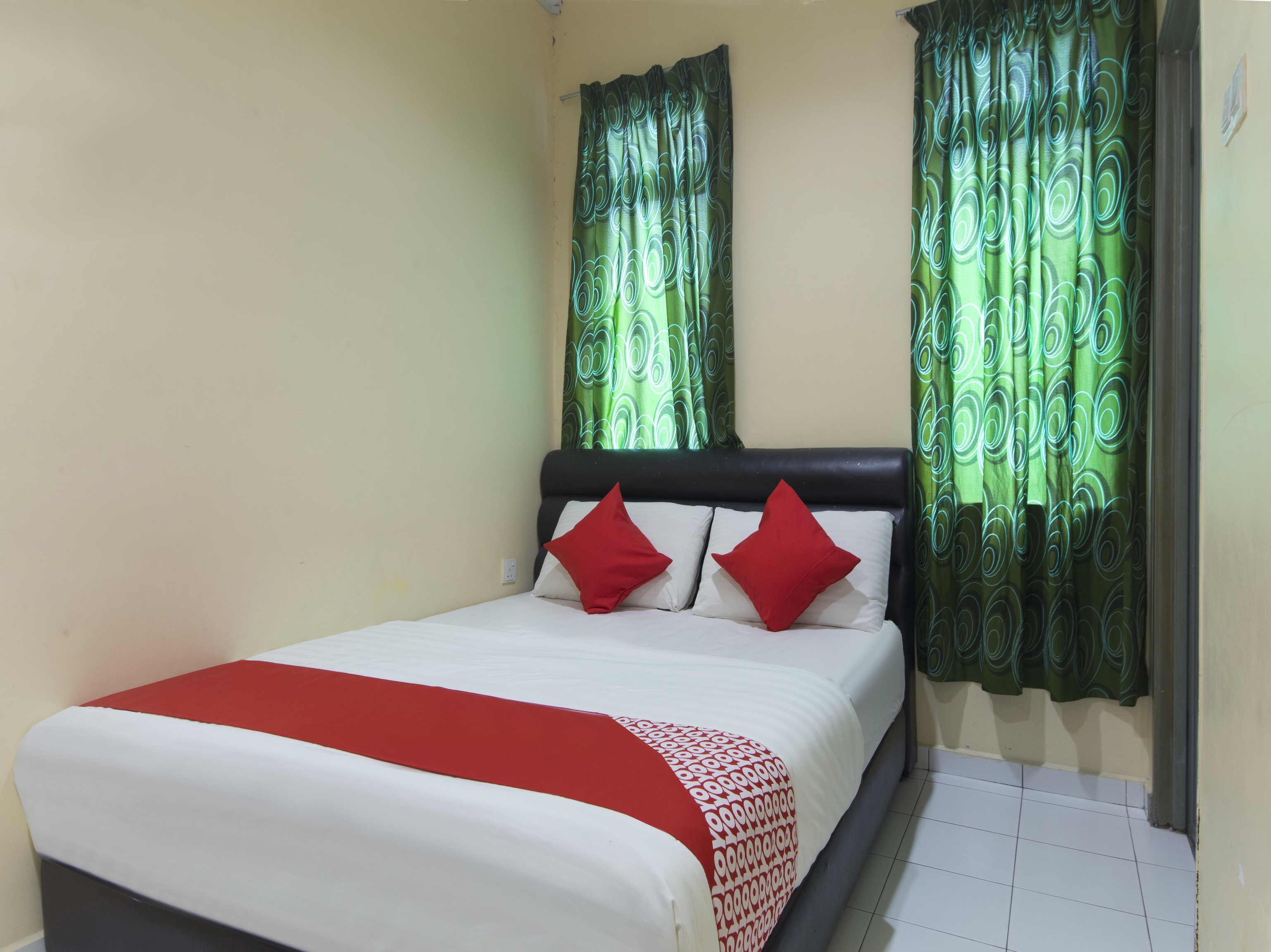 Hotel Iskandar By OYO Rooms