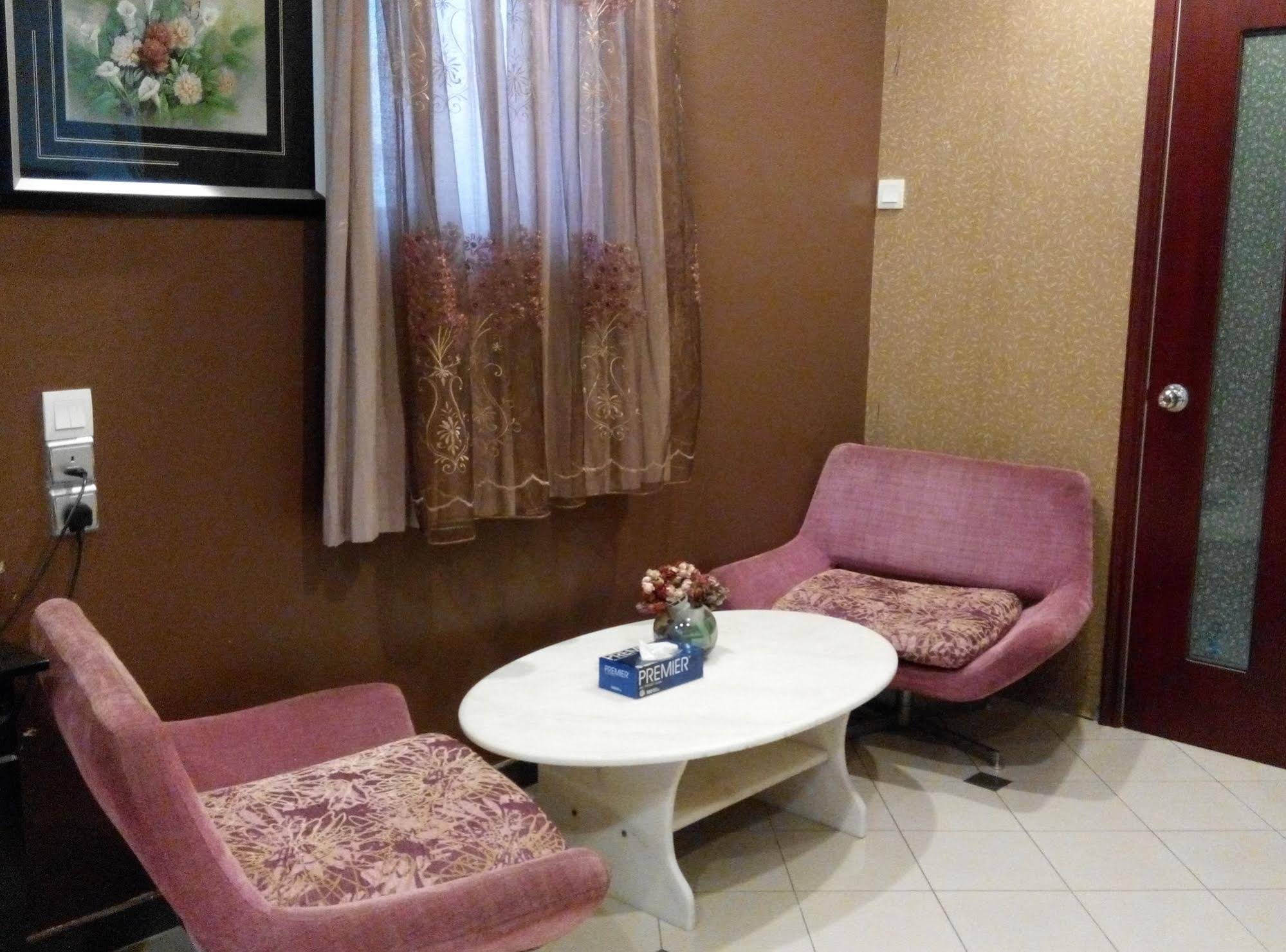 Ella Holiday Inn Ipoh