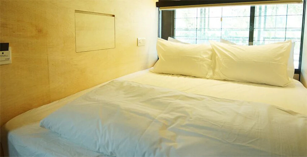 Belakang KongHeng By DreamScape