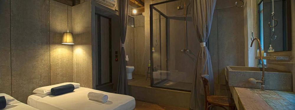 Belakang KongHeng By DreamScape