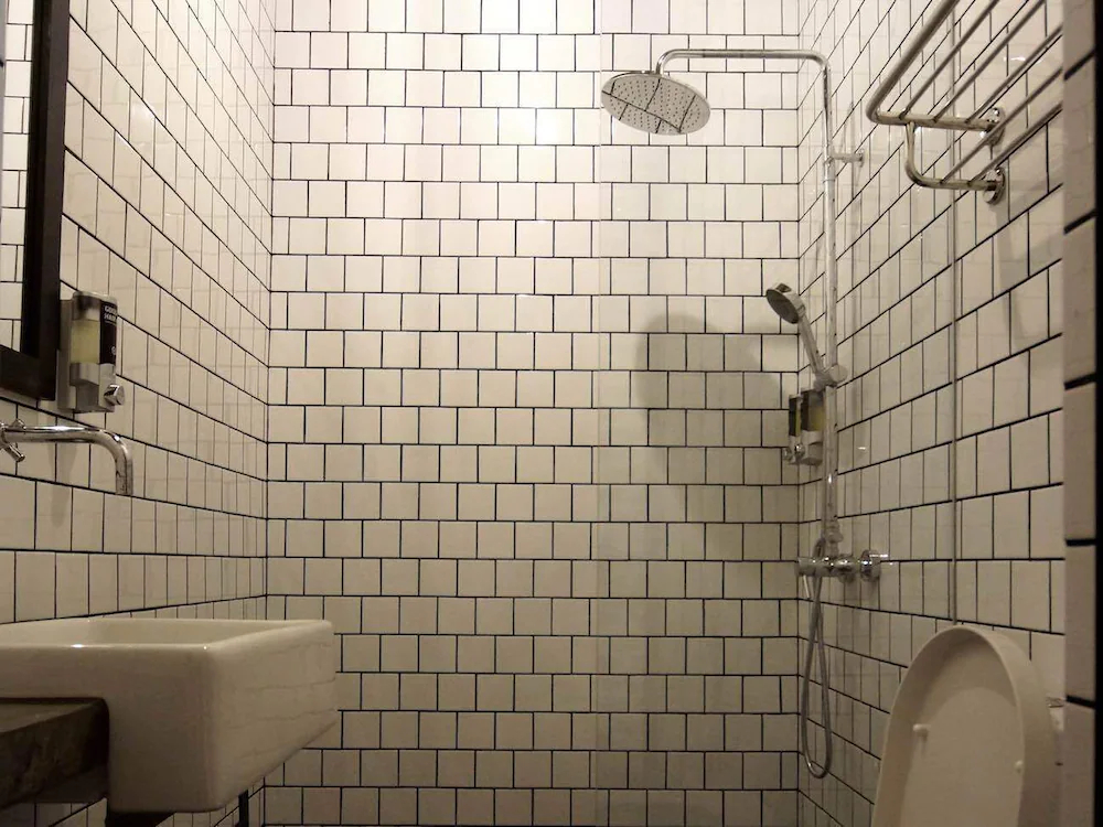 Belakang KongHeng By DreamScape