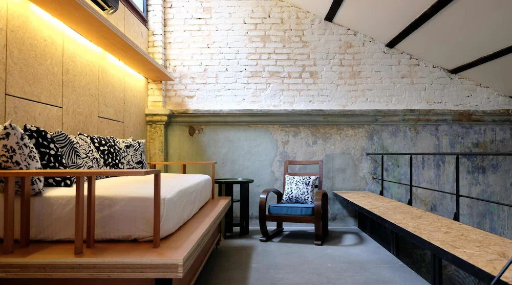 Belakang KongHeng By DreamScape