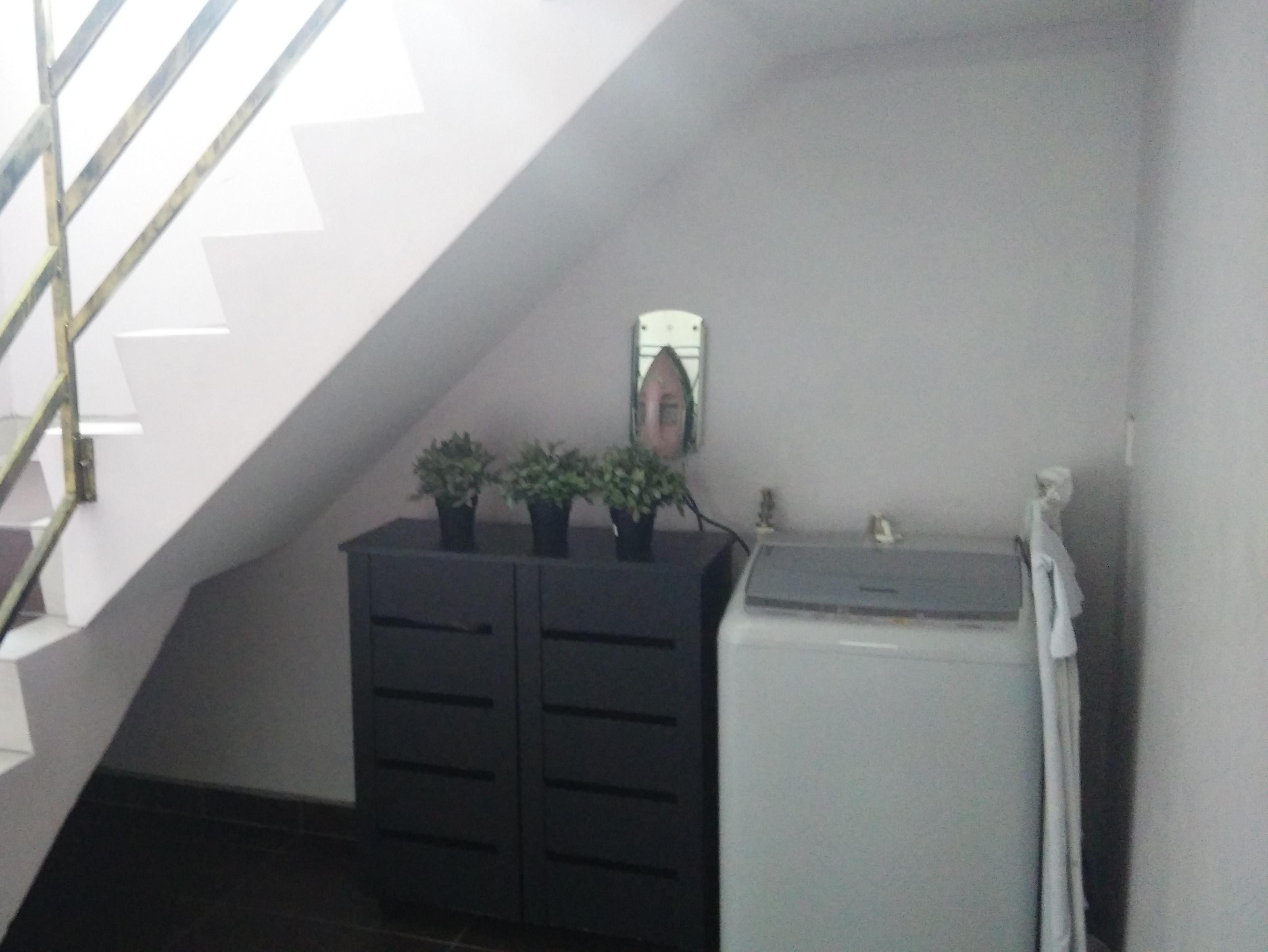 Bercham Vacation House