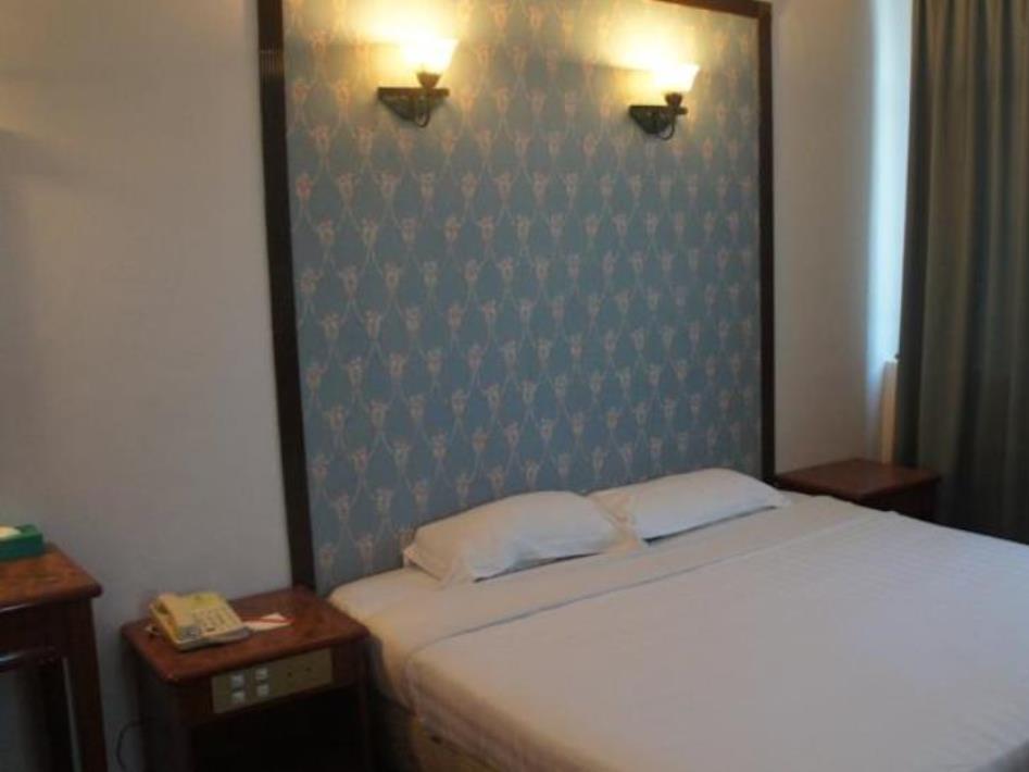 Hillcity Hotel & Condo