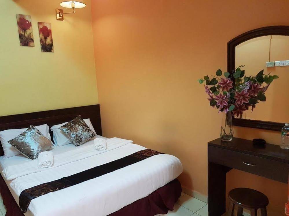 Hill Times Inn Hotel