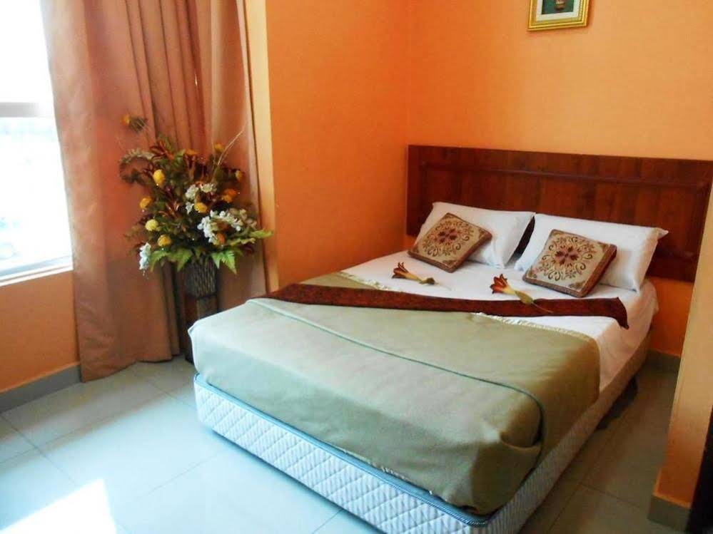 Hill Times Inn Hotel