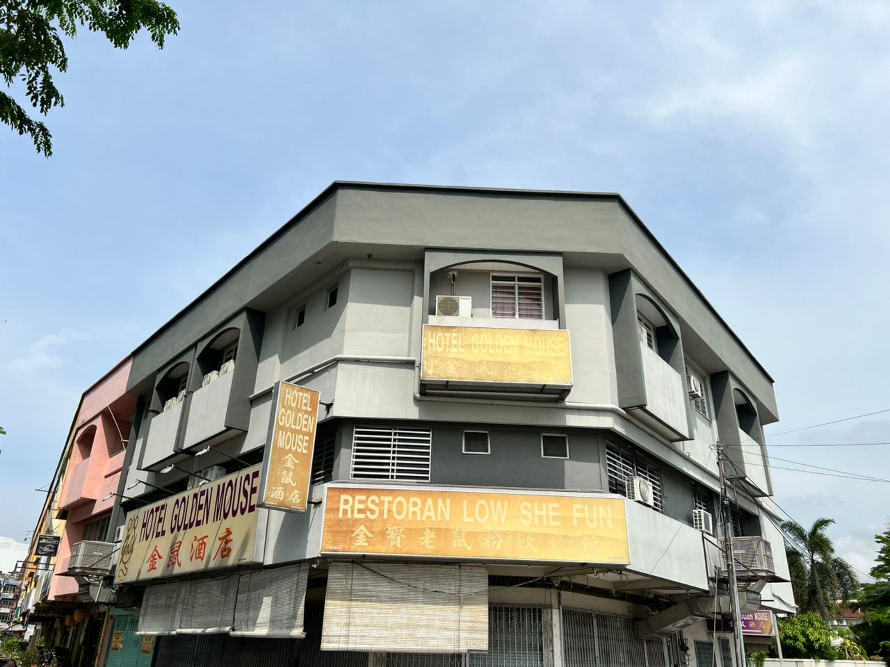 Hotel Golden Mouse By OYO