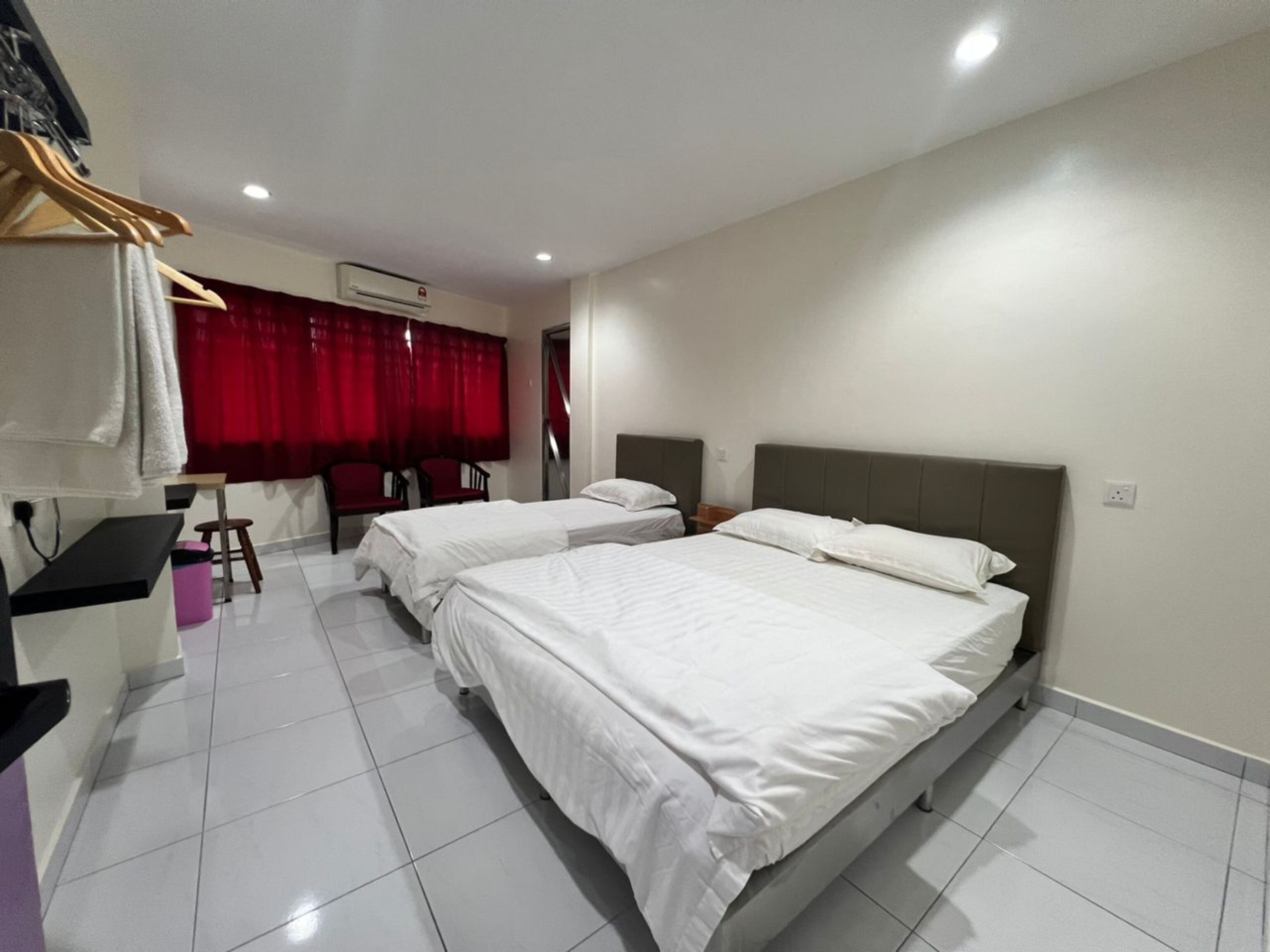 Hotel Golden Mouse By OYO
