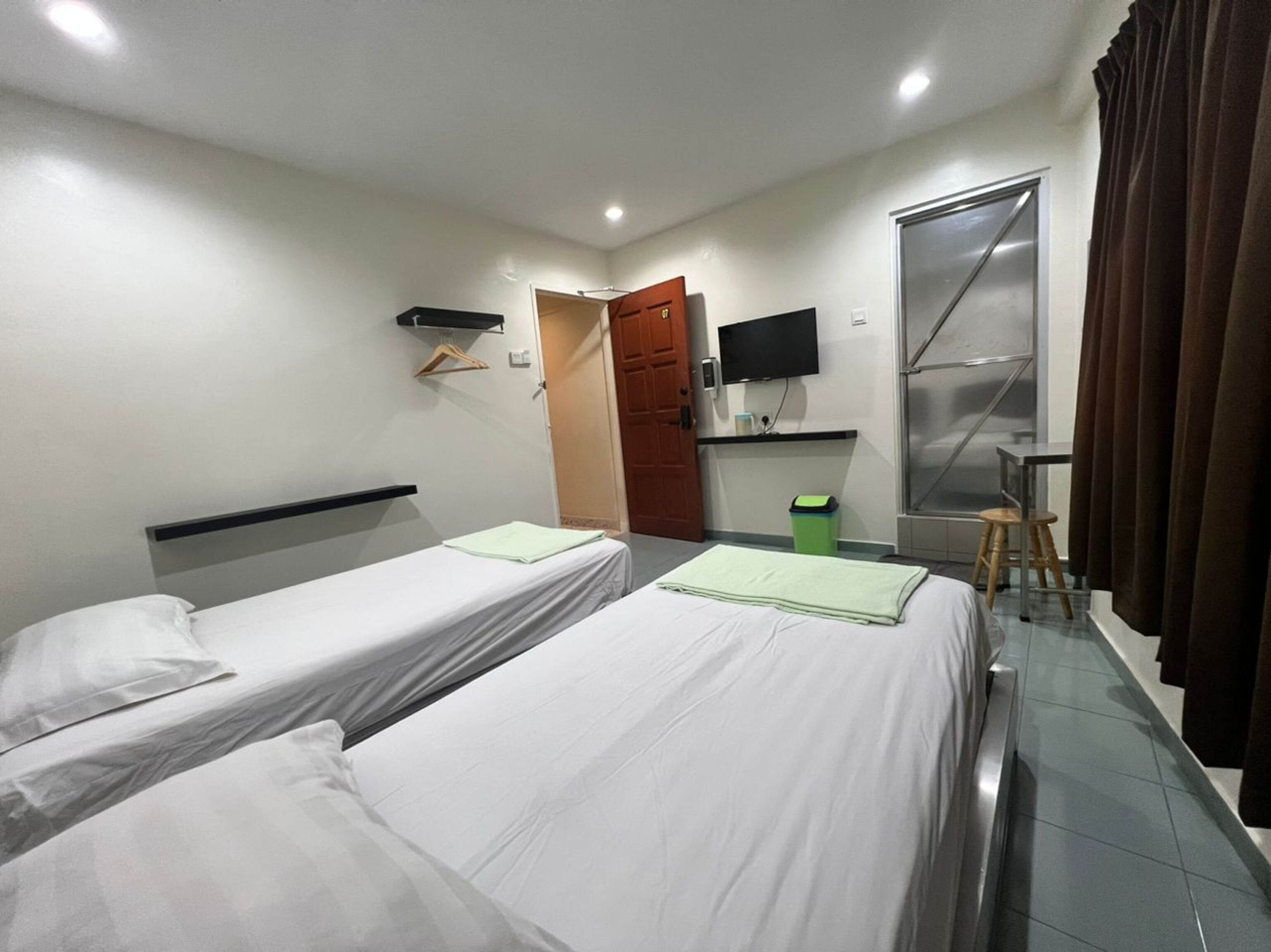 Hotel Golden Mouse By OYO