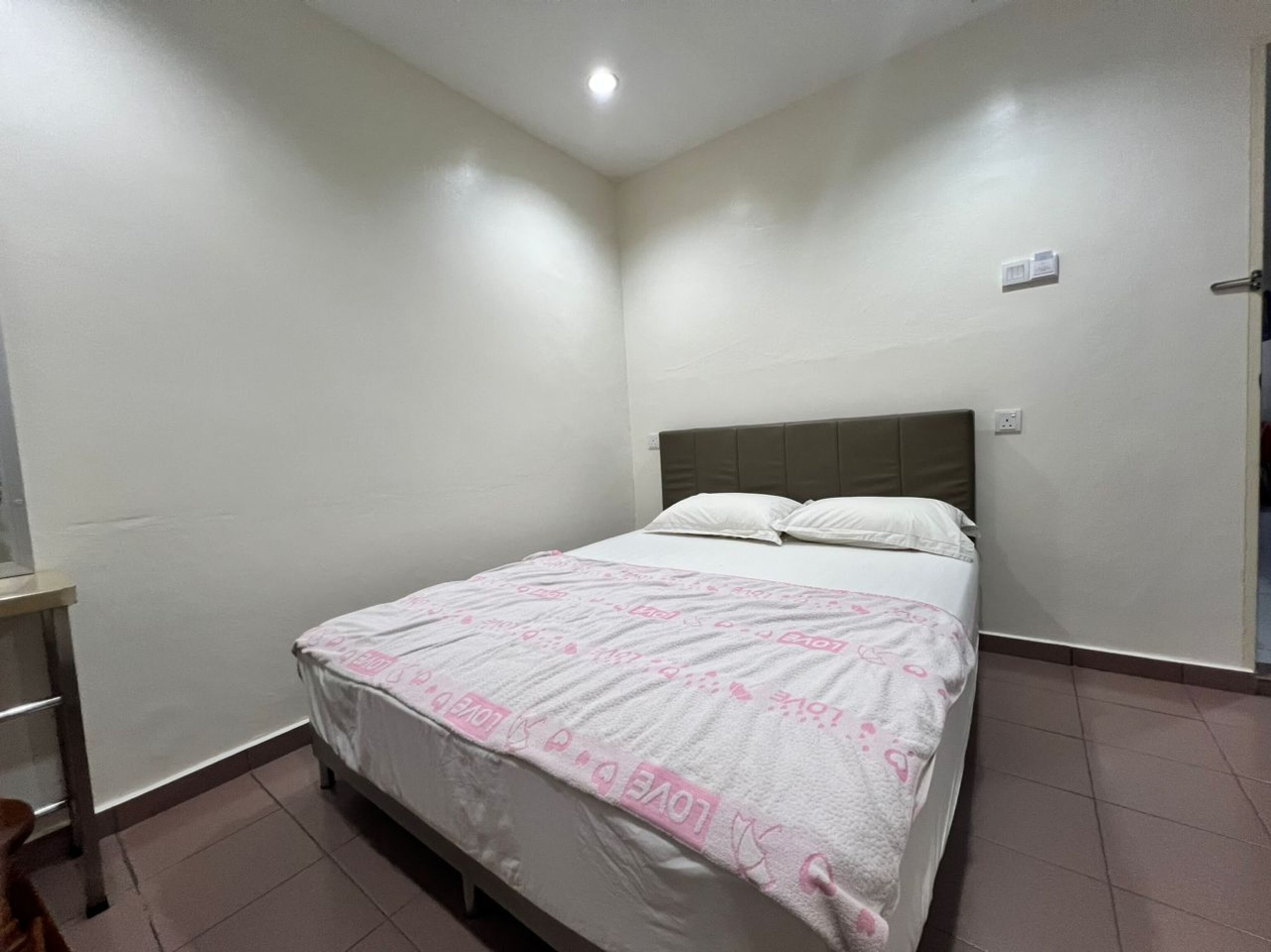Hotel Golden Mouse By OYO