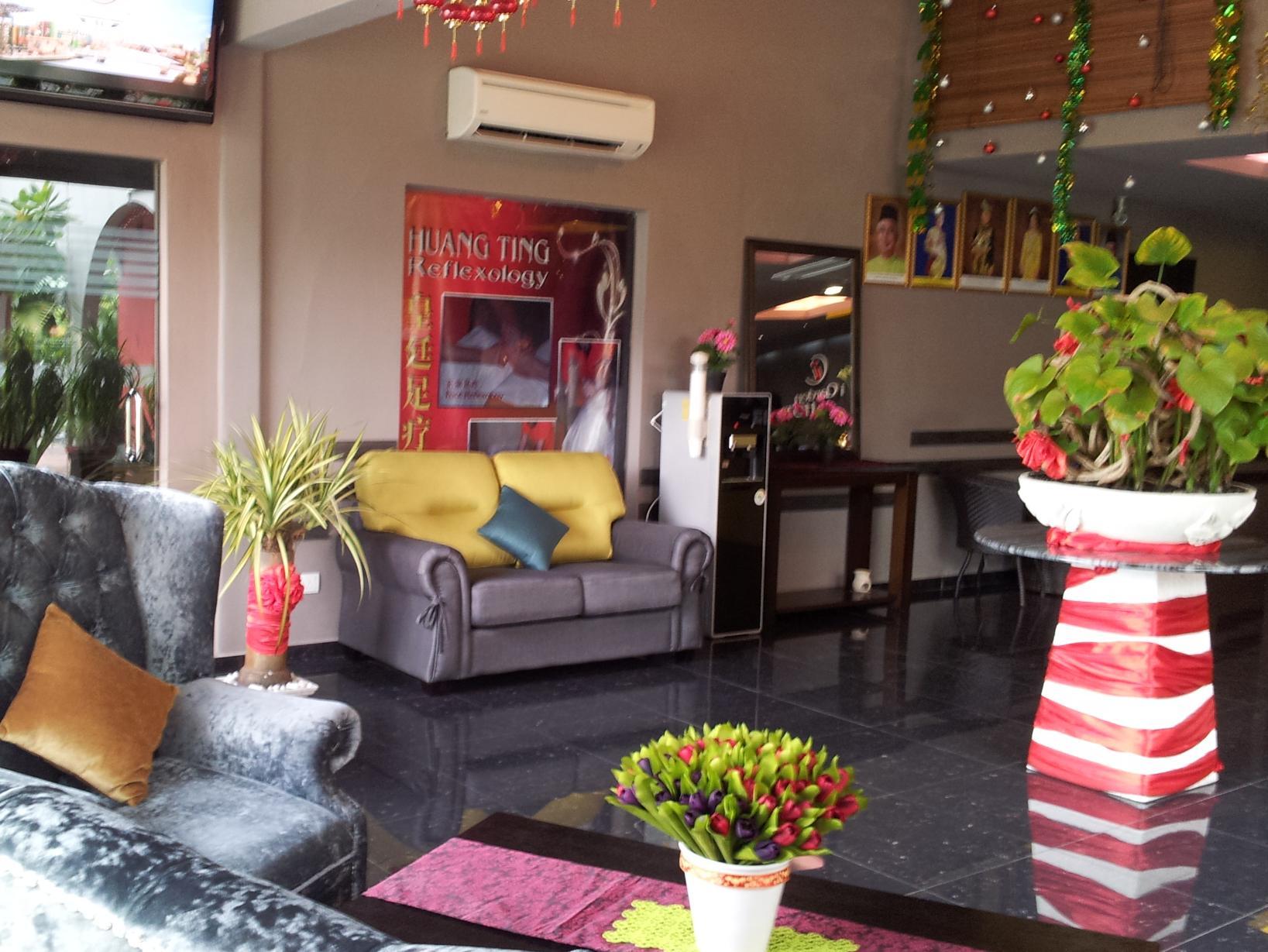 iGarden Hotel
