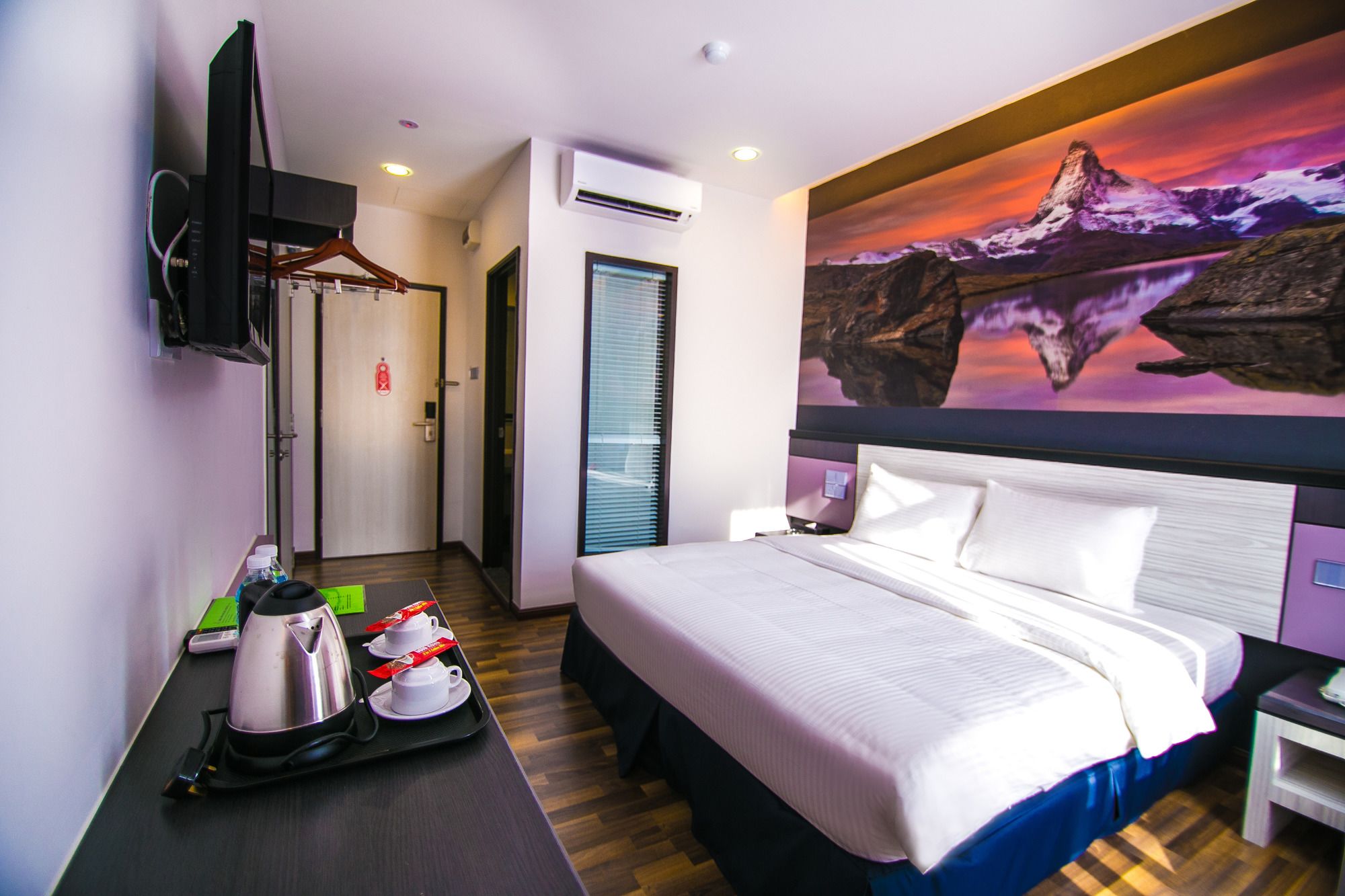 Indra Hotel - Boutique Suites