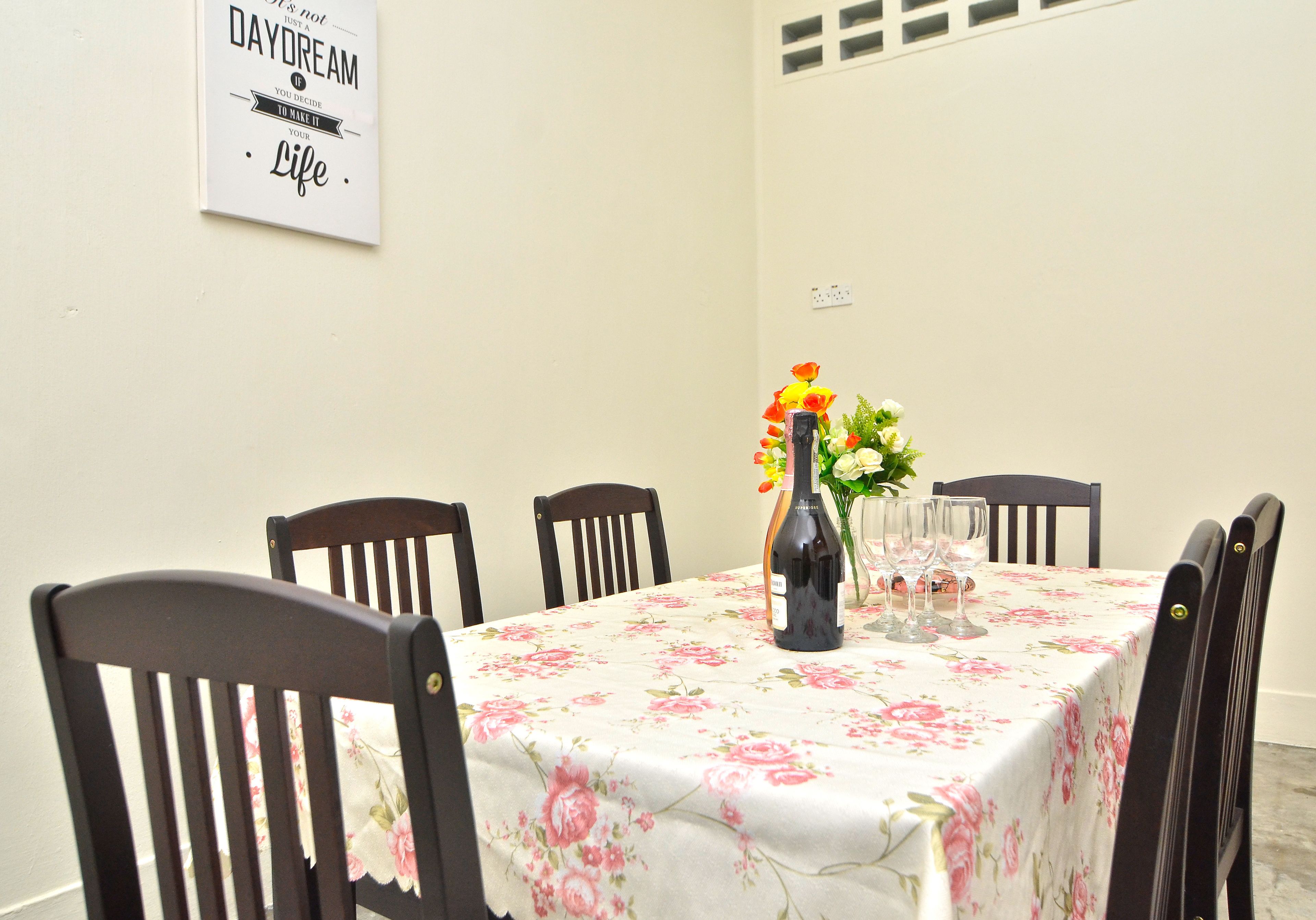 Jade Canning Garden Homestay
