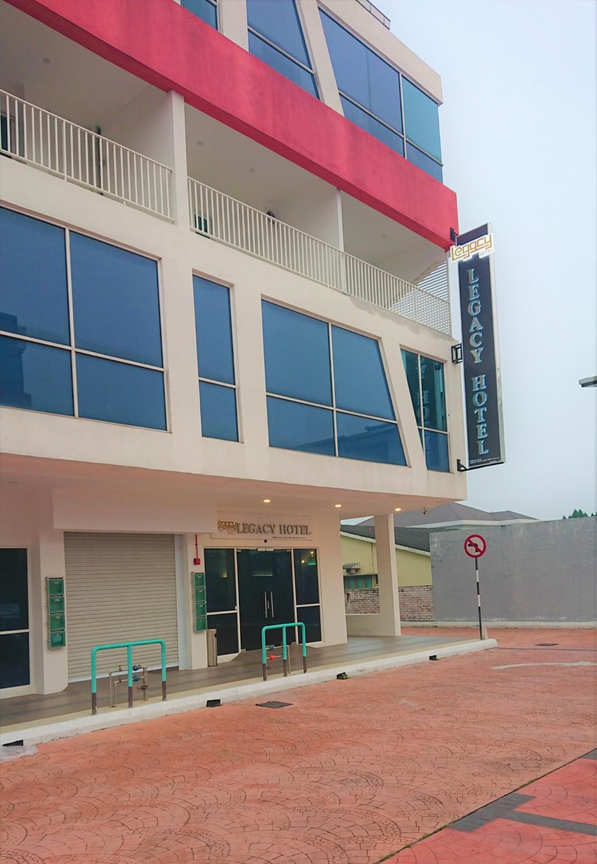 Legacy Hotel