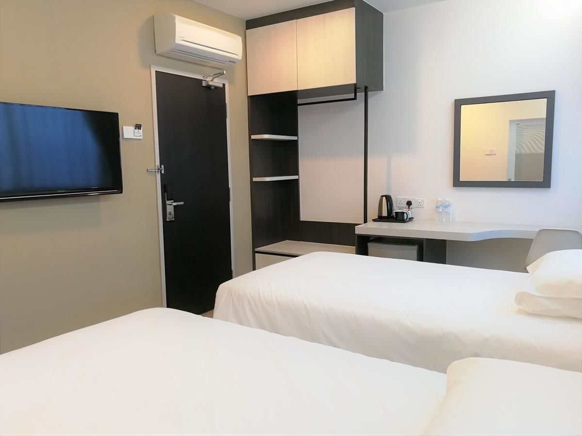 Legacy Hotel