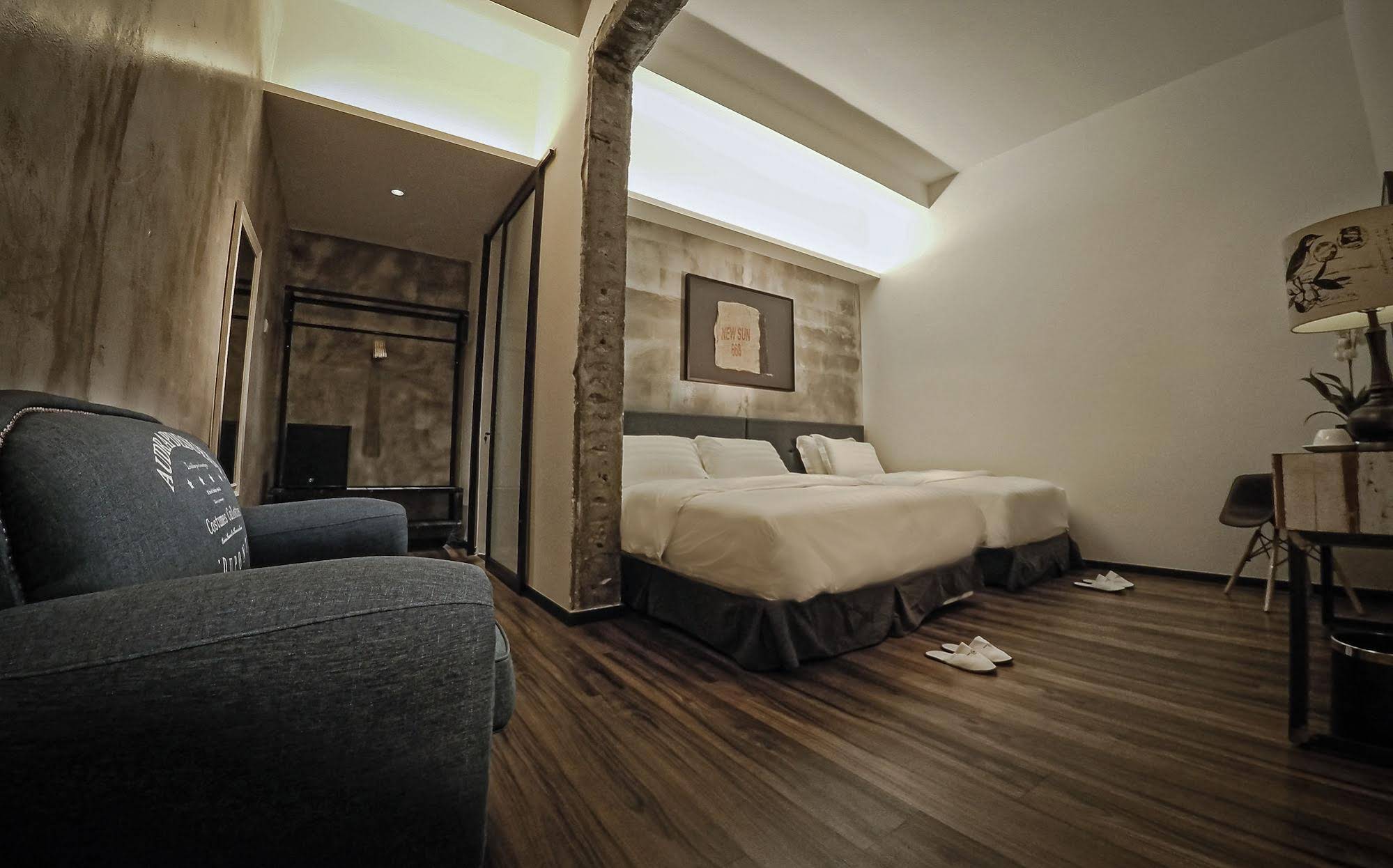 Merton Hotel