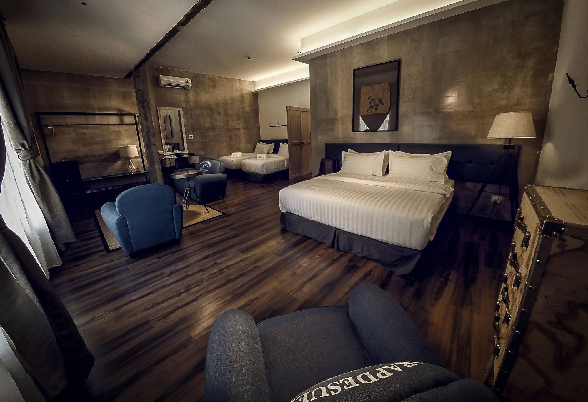 Merton Hotel