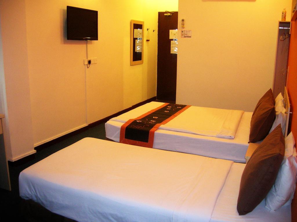 Paragon City Hotel