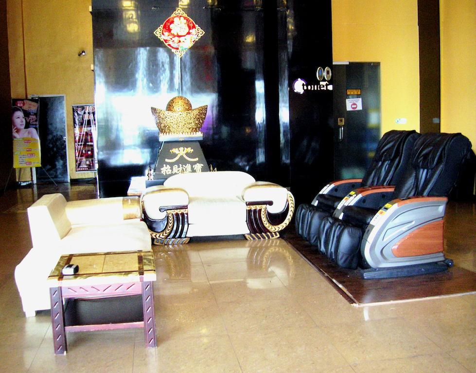 Paragon City Hotel