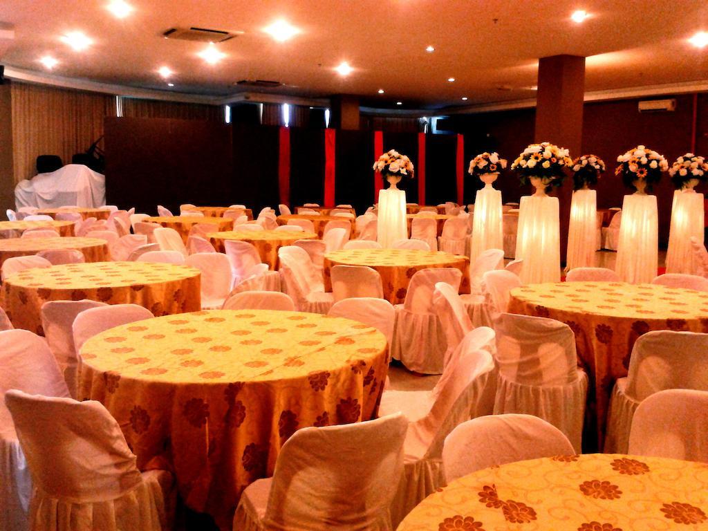 Paragon City Hotel