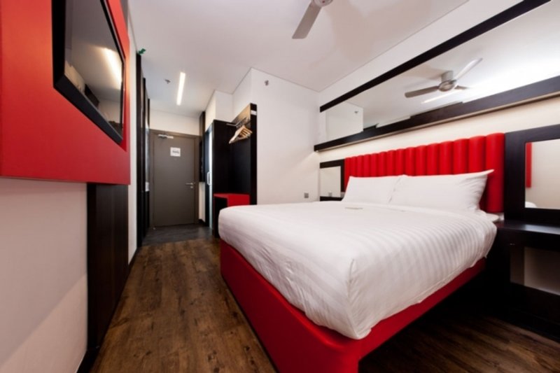 Pi Hotel