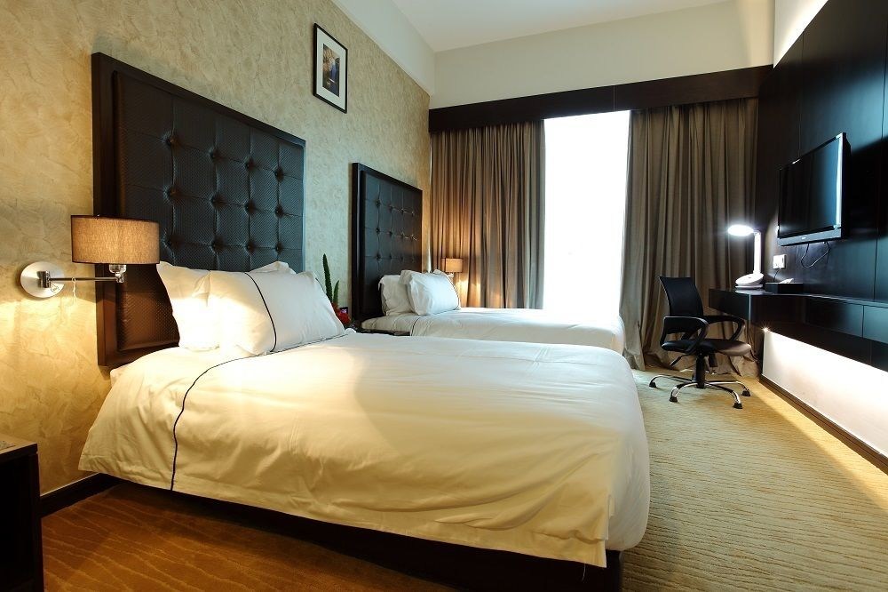 Symphony Suites Hotel