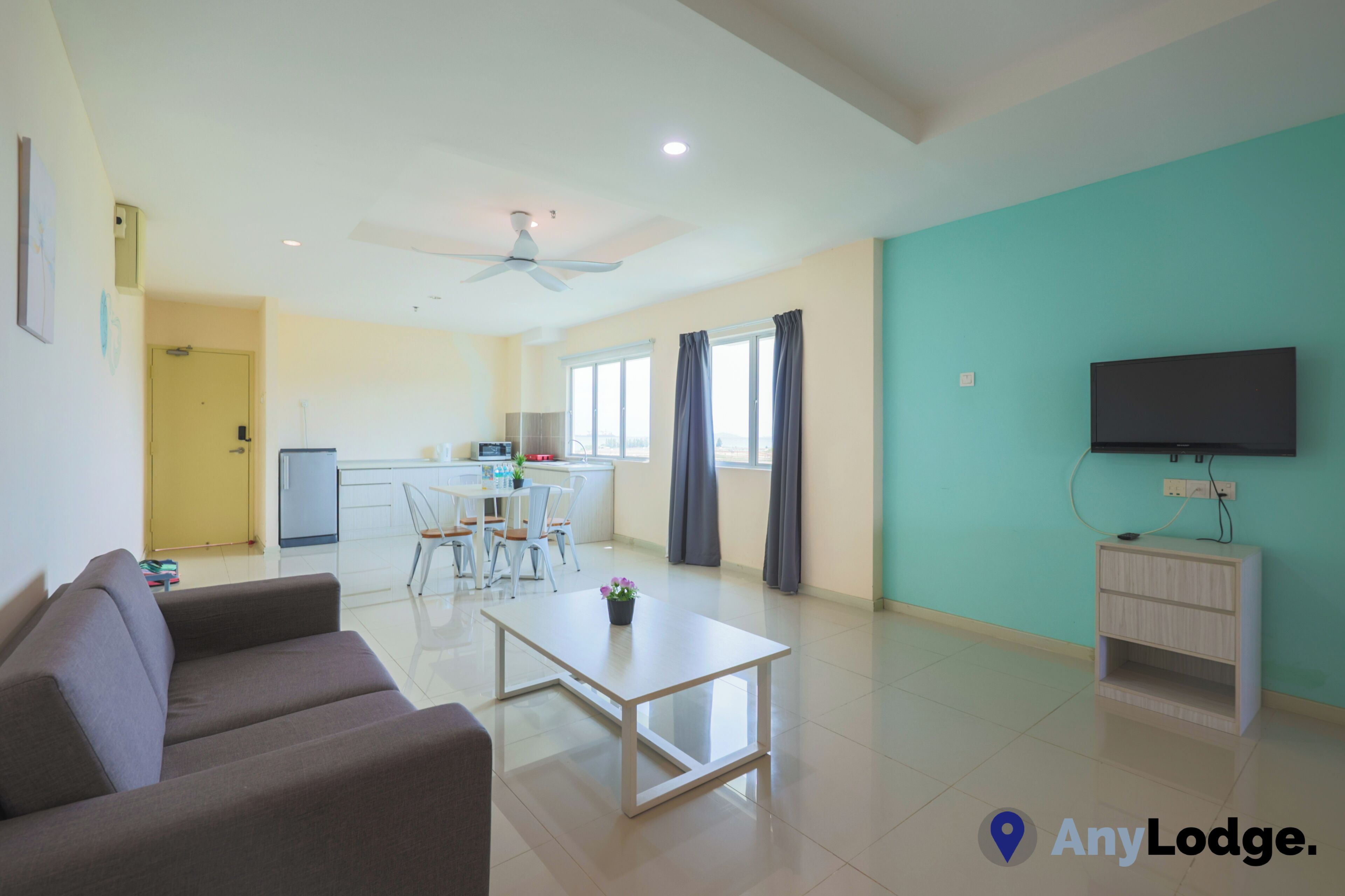AnyLodge Marina Island Pangkor