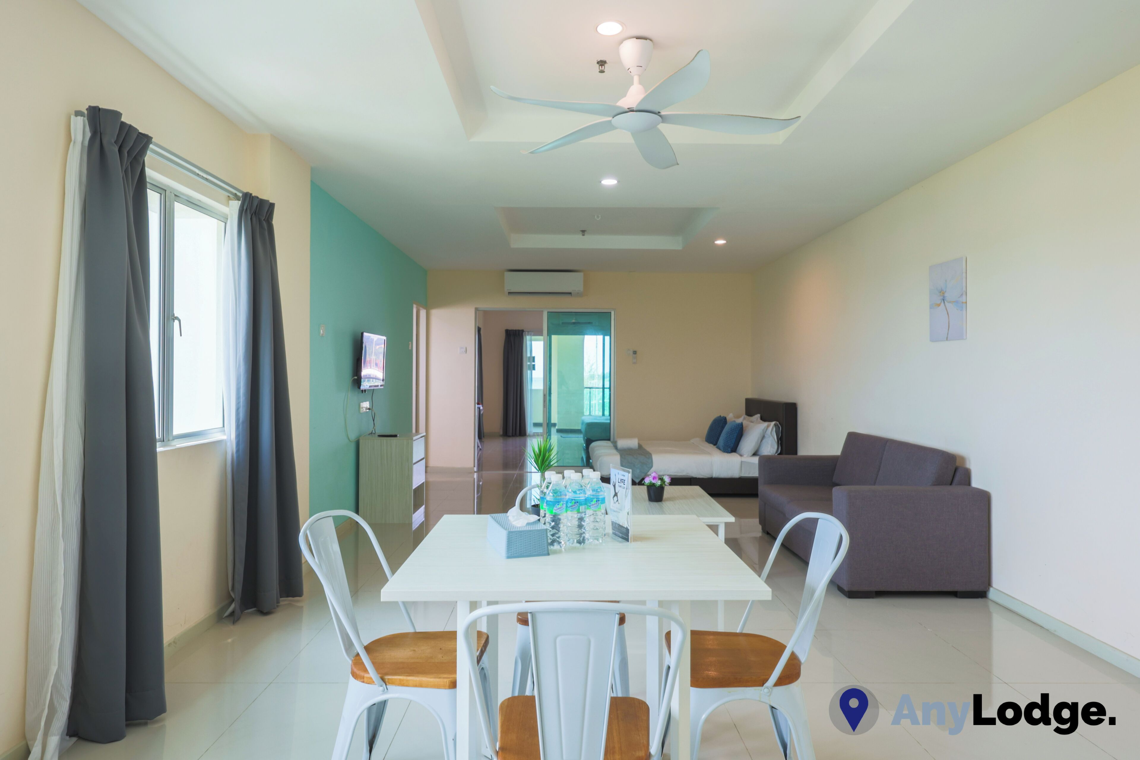 AnyLodge Marina Island Pangkor