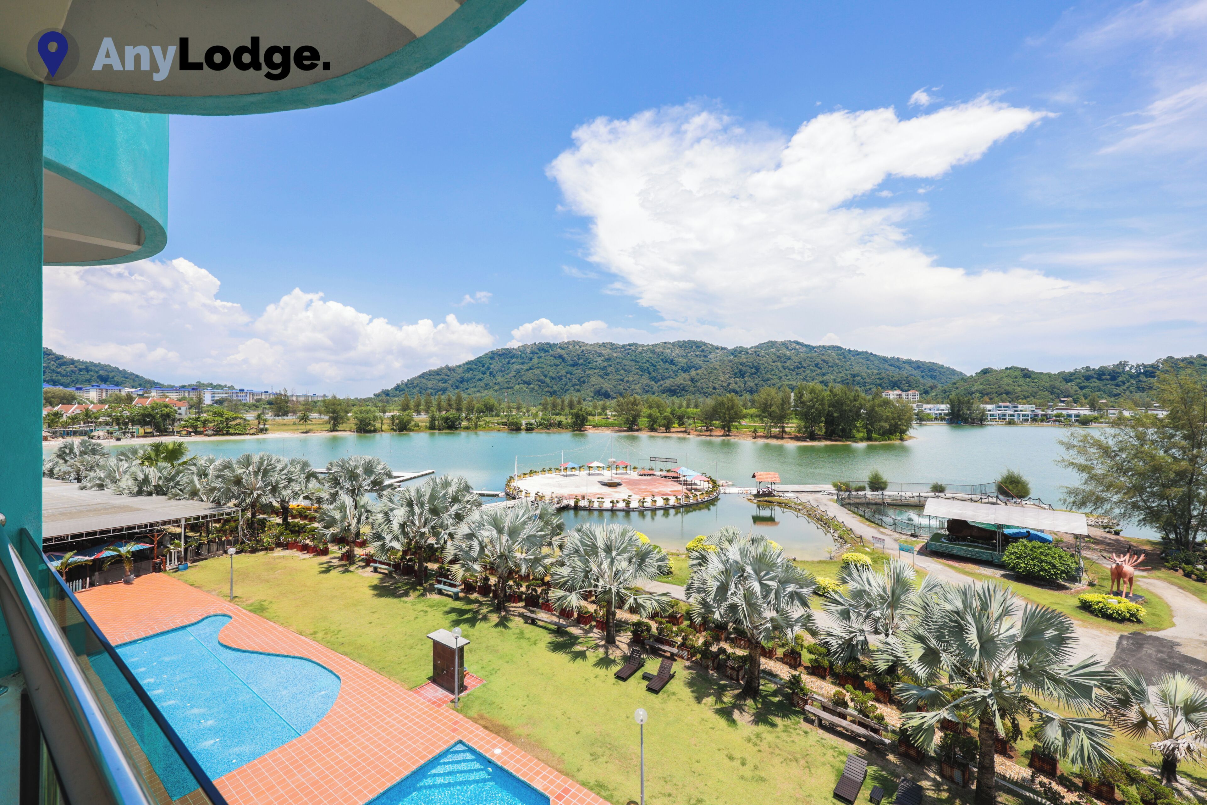 AnyLodge Marina Island Pangkor