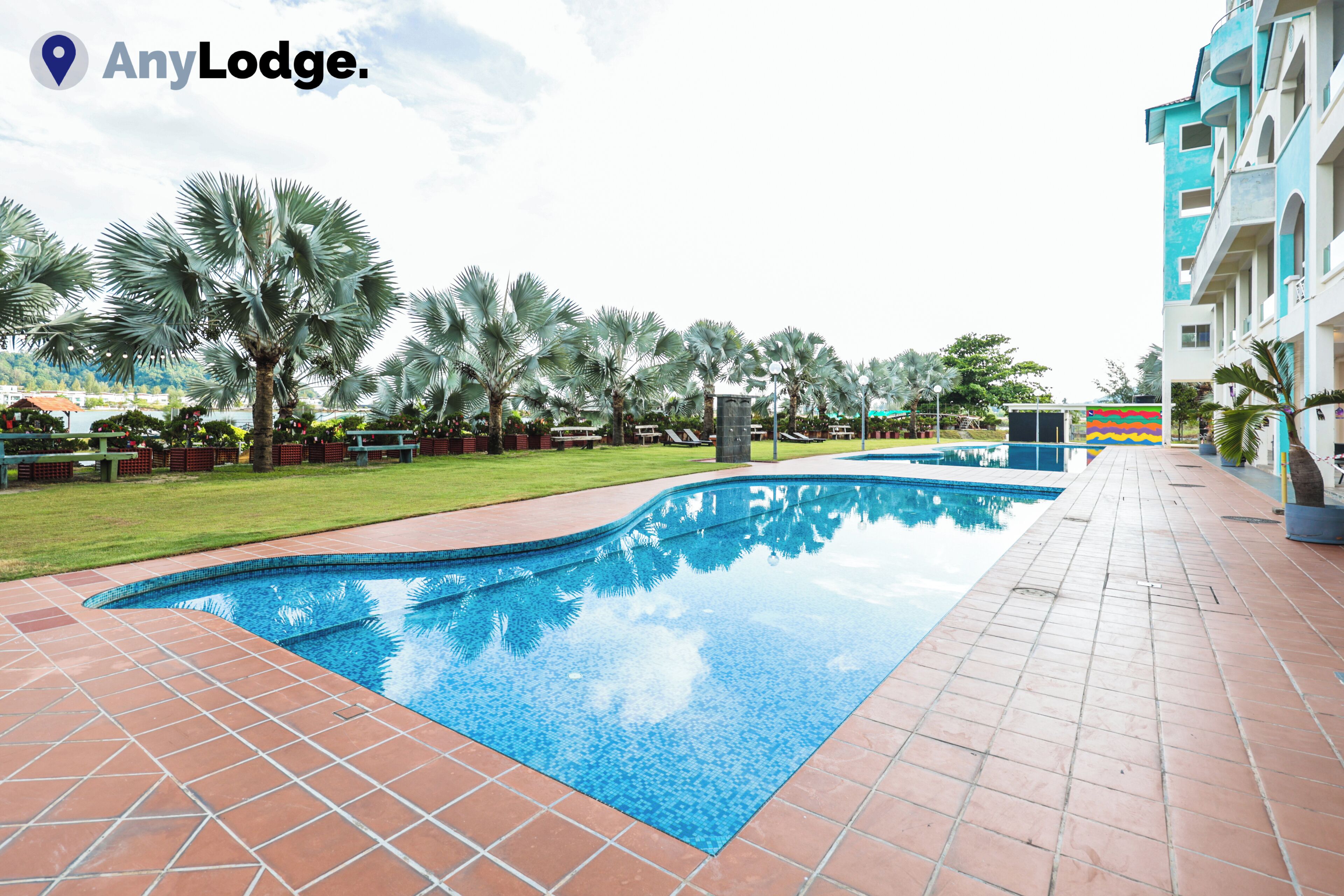 AnyLodge Marina Island Pangkor