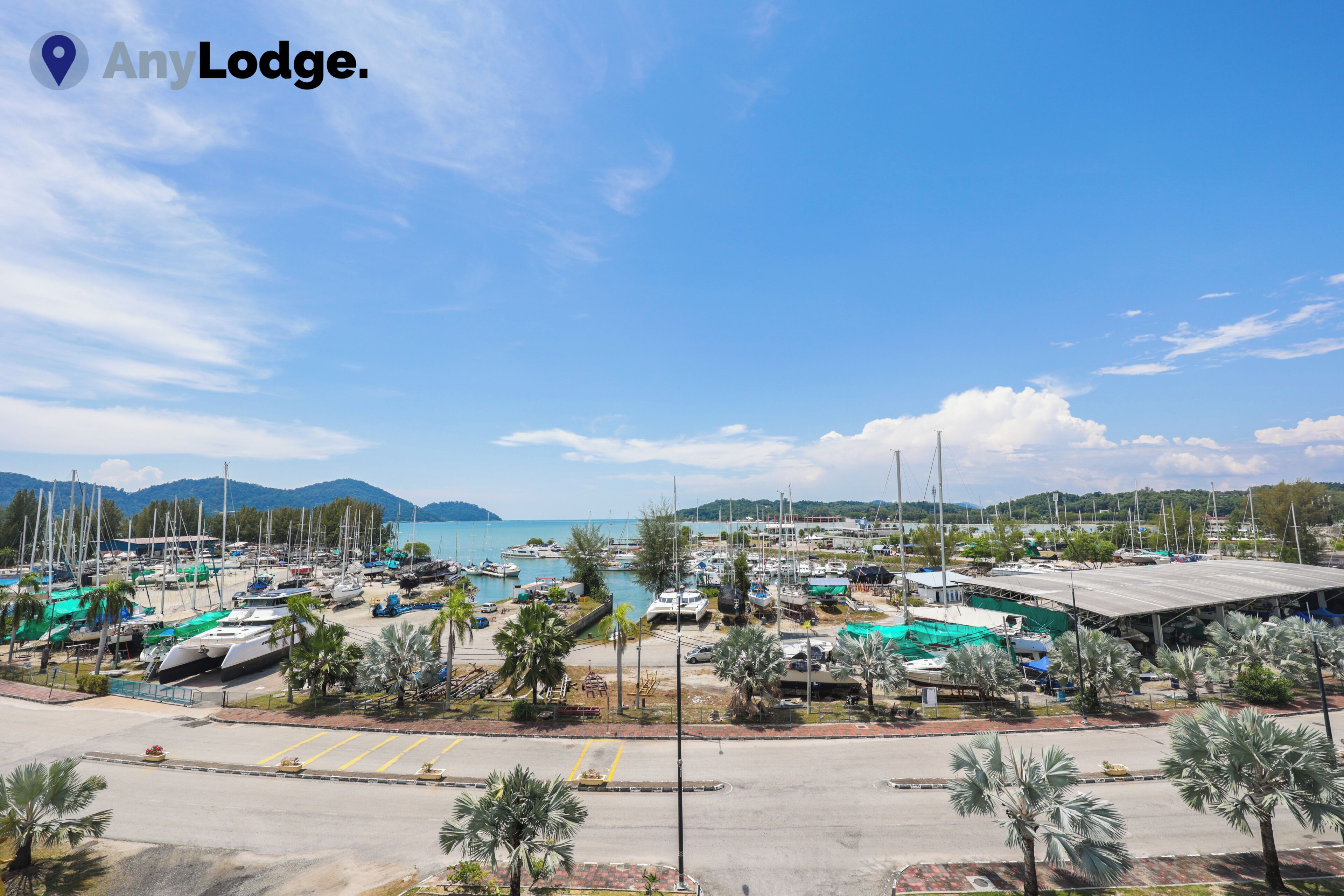 AnyLodge Marina Island Pangkor