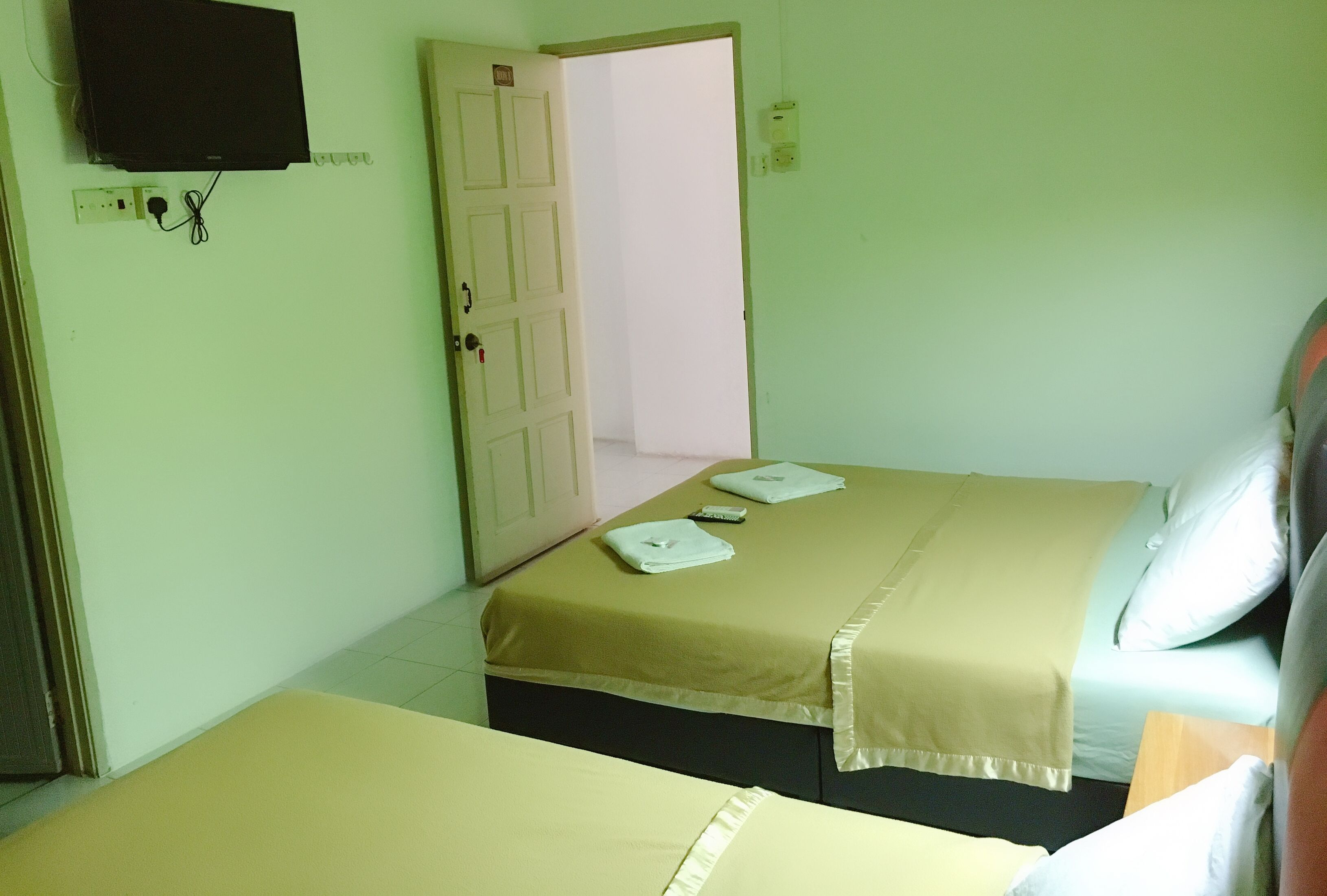 Dindings Pantai Desair Apartment Hotel