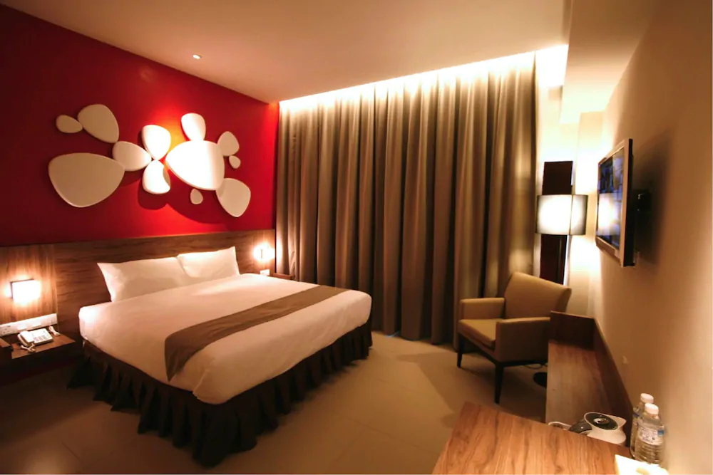 D Hotel