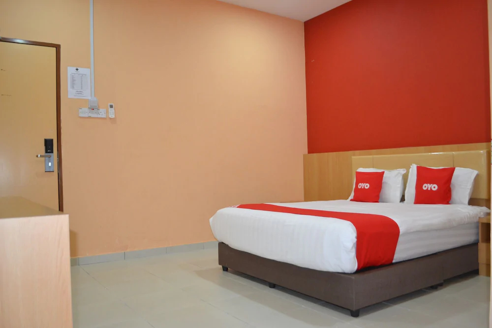 Hotel Puteri Miqaila by OYO Rooms