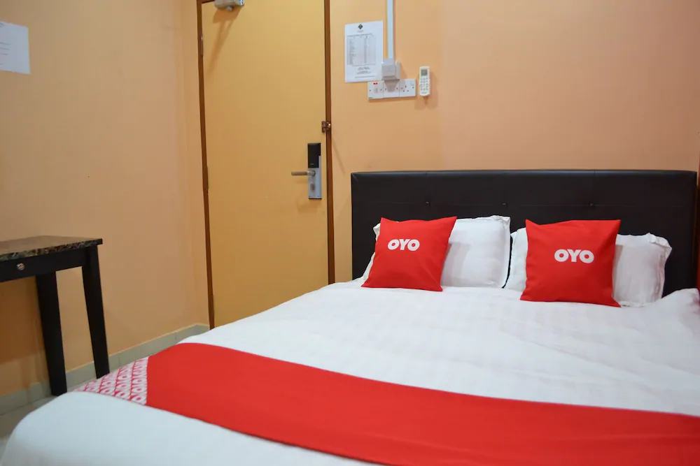 Hotel Puteri Miqaila by OYO Rooms
