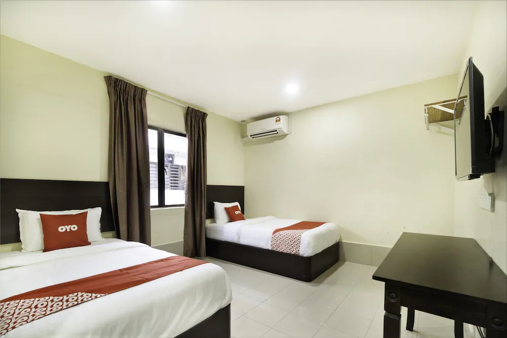 Manjung Inn Hotel by OYO Rooms