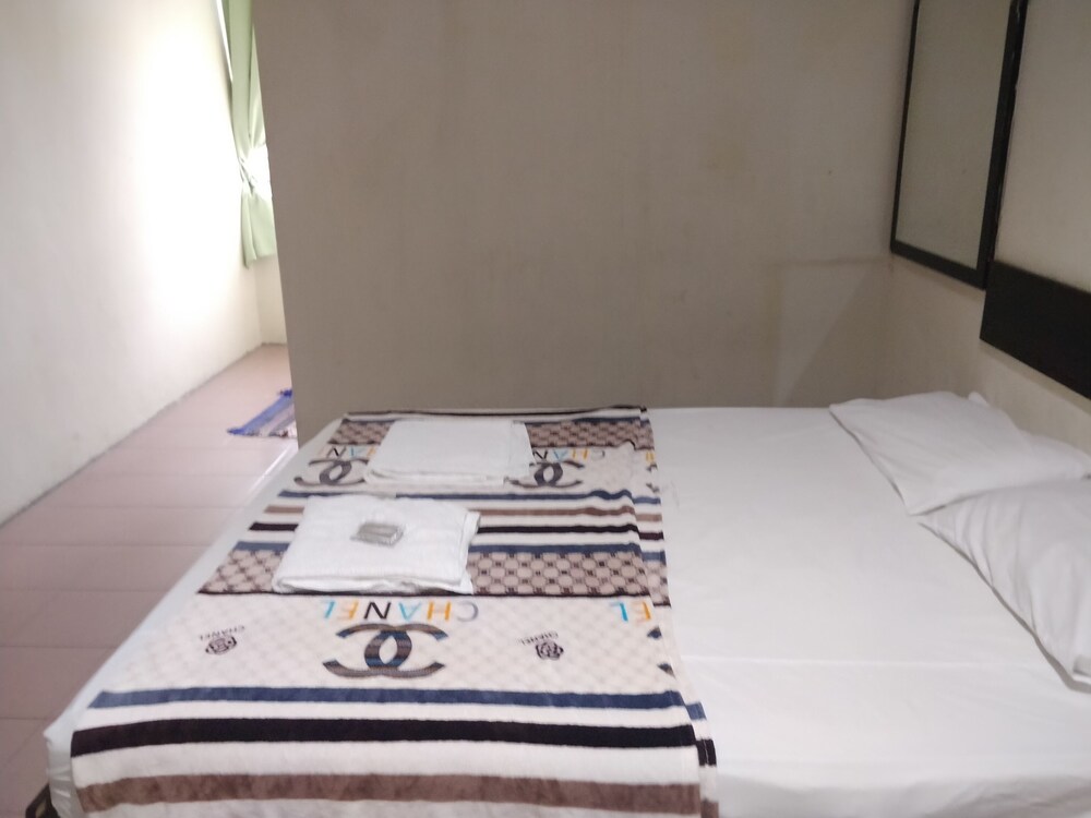 Motel Impian by OYO Rooms
