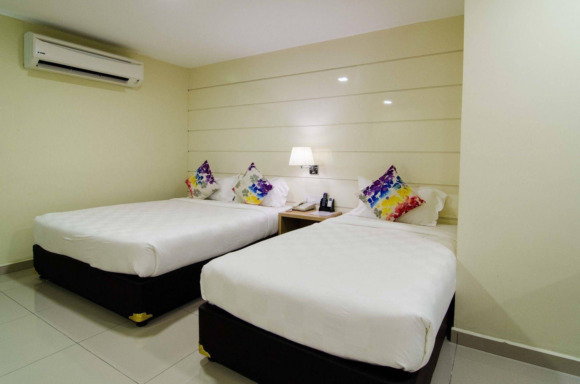 Mornington Hotel Sitiawan