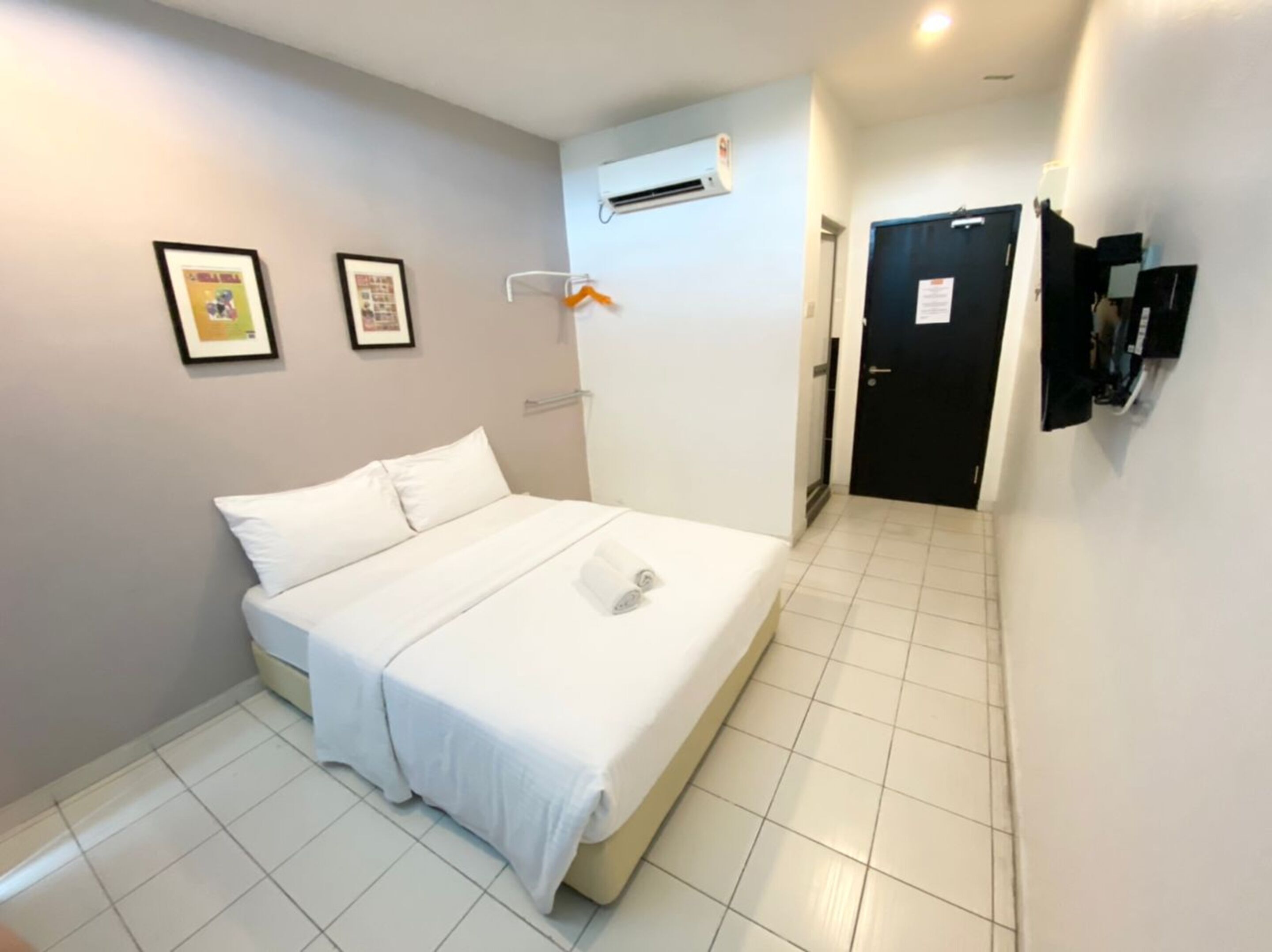 One One 08 Hotel Sungkai
