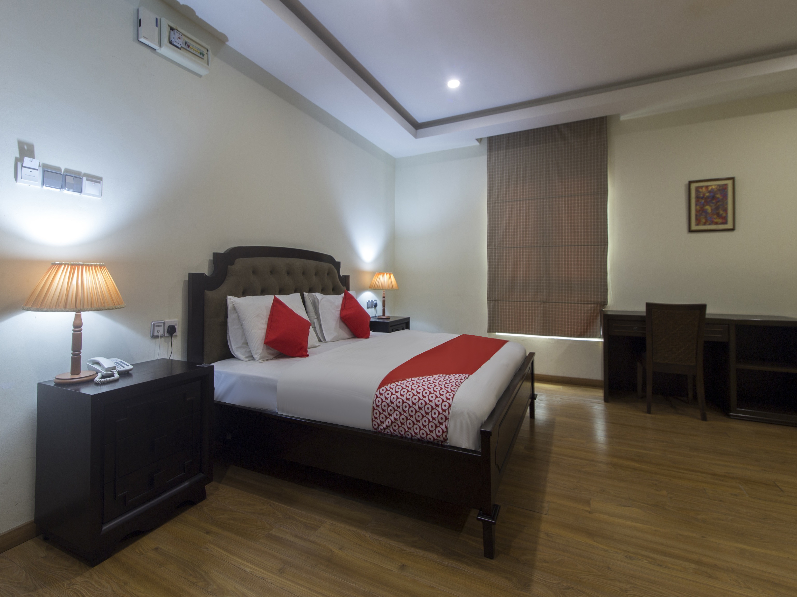 Capital O 90653 Maxwell Inn Boutique Hotel