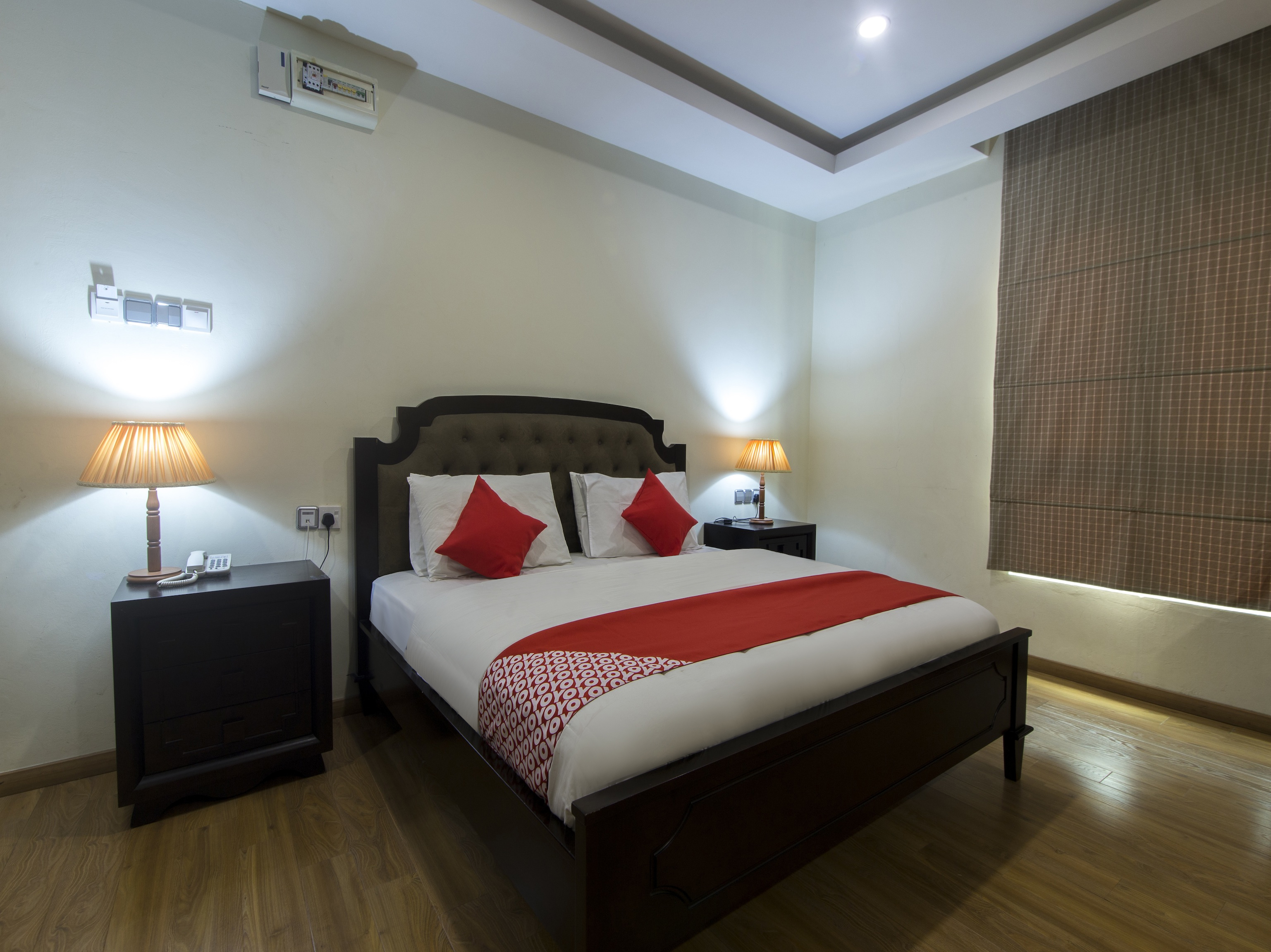 Capital O 90653 Maxwell Inn Boutique Hotel