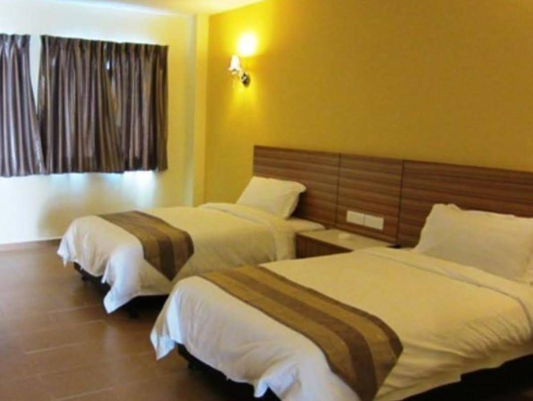 Grand Court Hotel