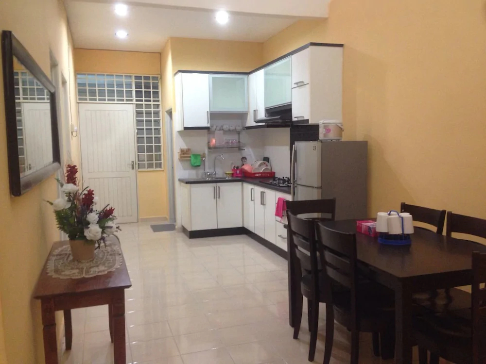 Noor Homestay
