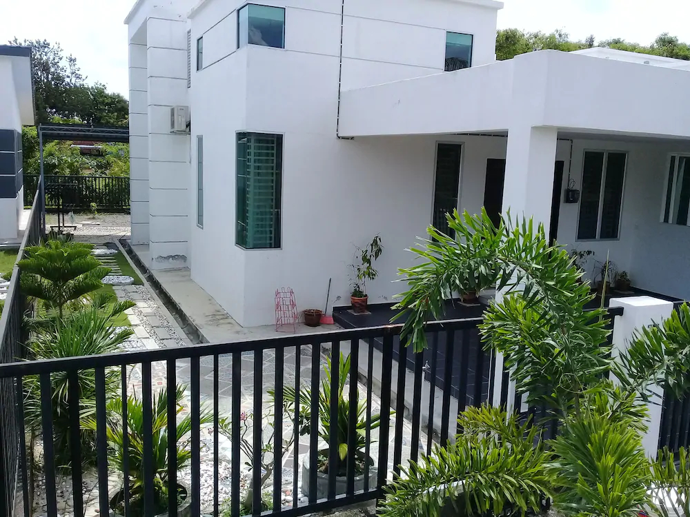 Noor Homestay