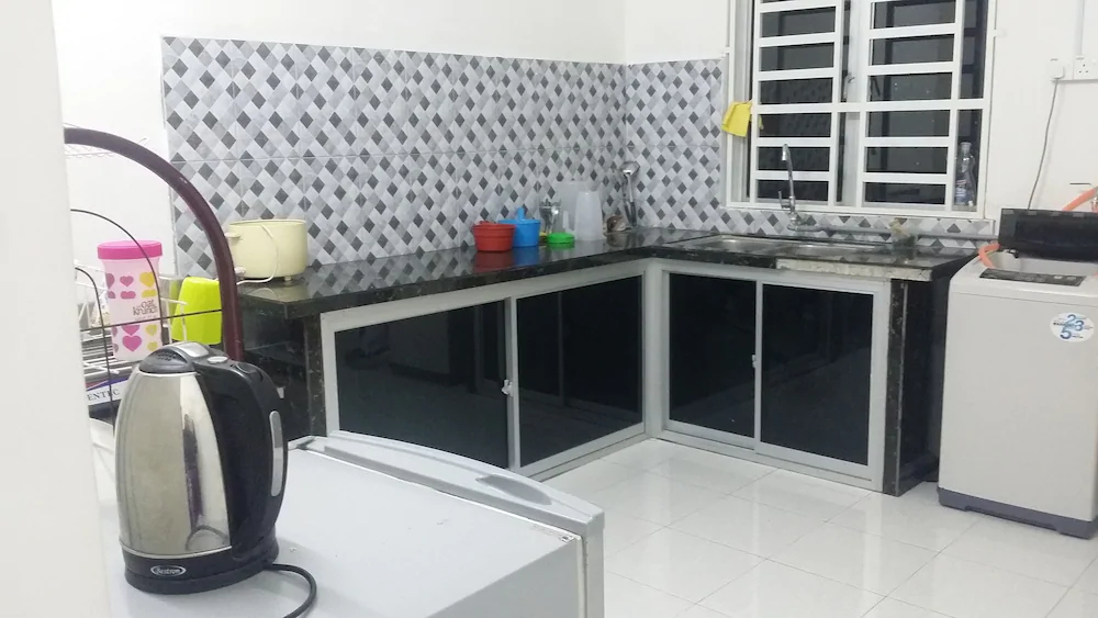 Noor Homestay