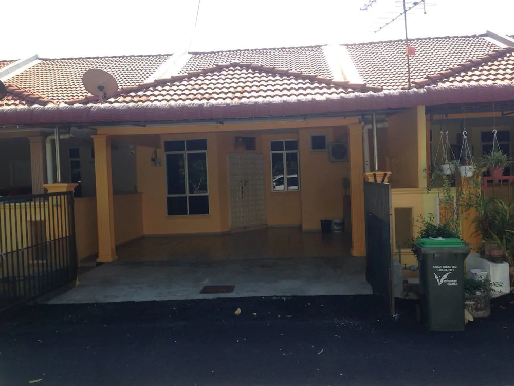 Noor Homestay