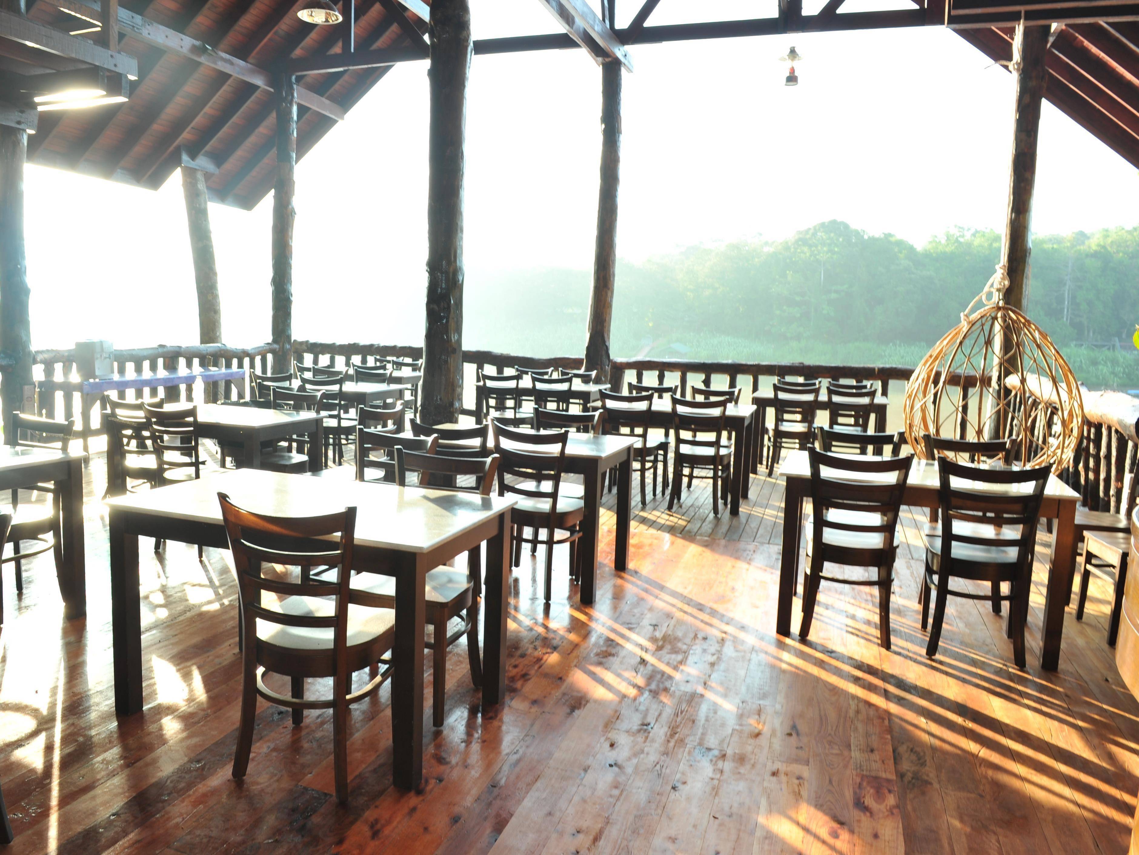 Borneo Natural Sukau Bilit Resort