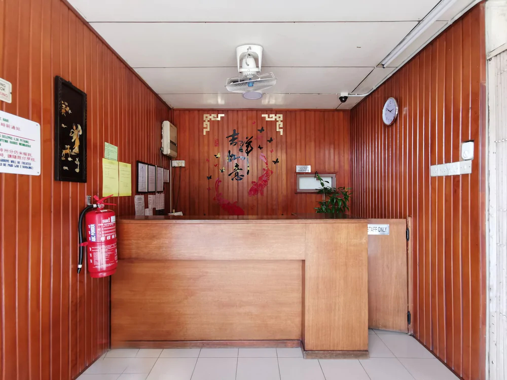Evergreen Hotel by OYO Rooms