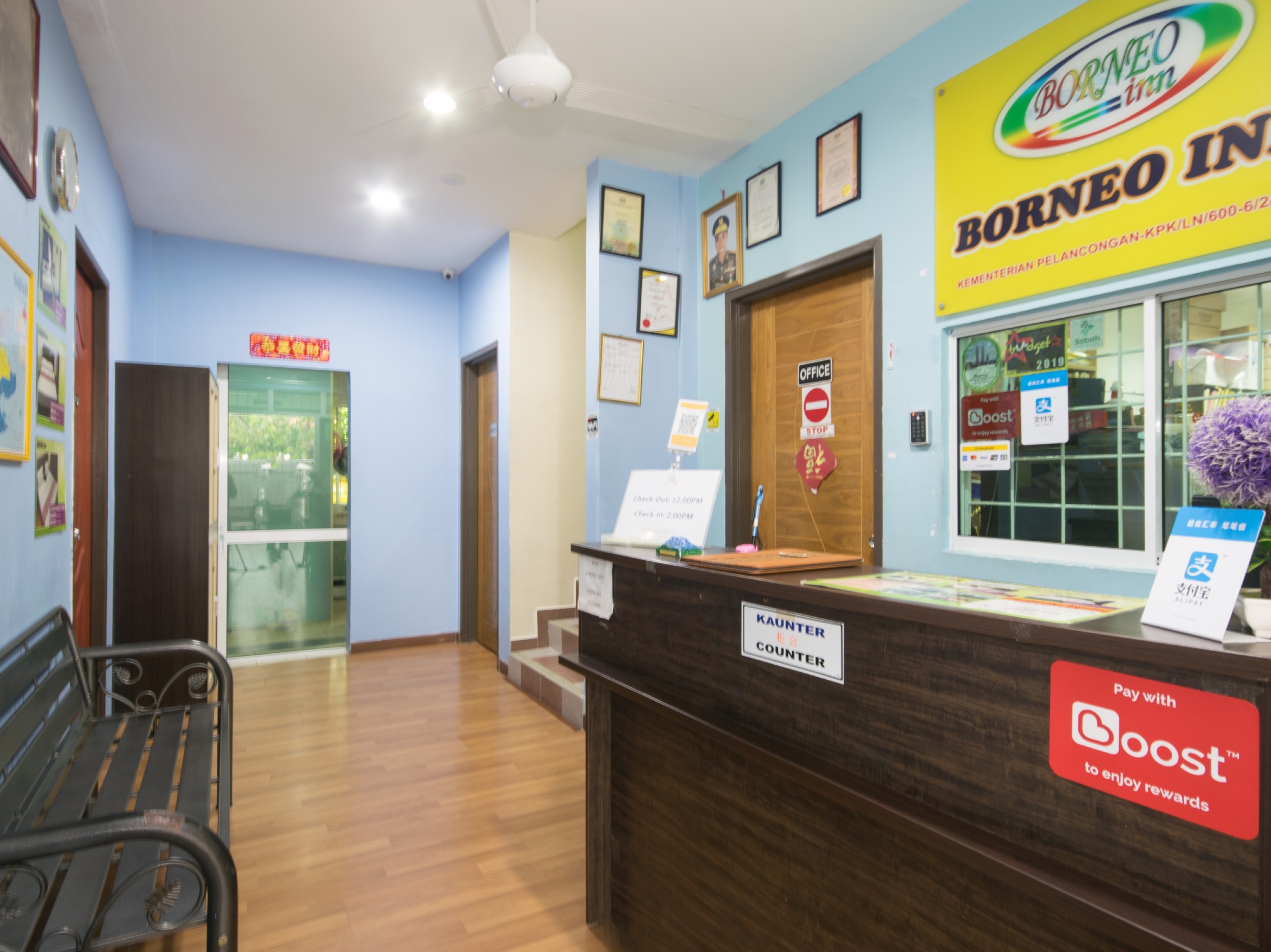 Borneo Inn