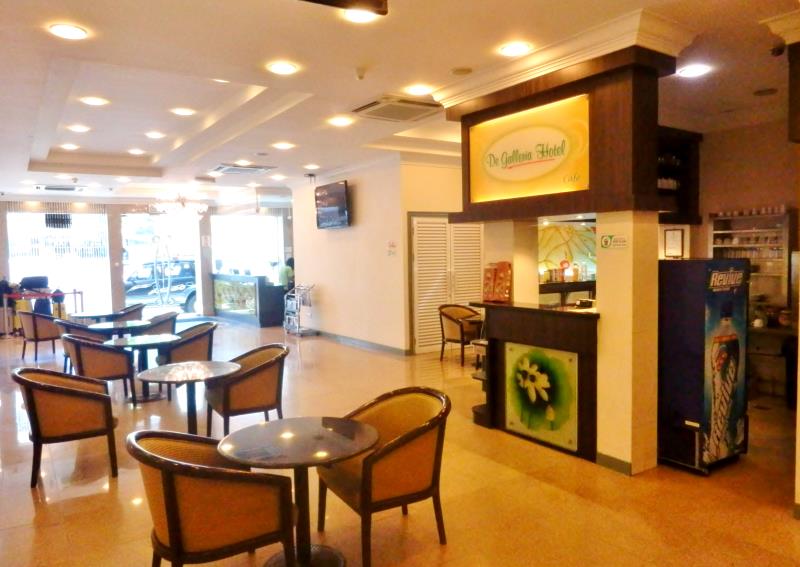 De Galleria Hotel